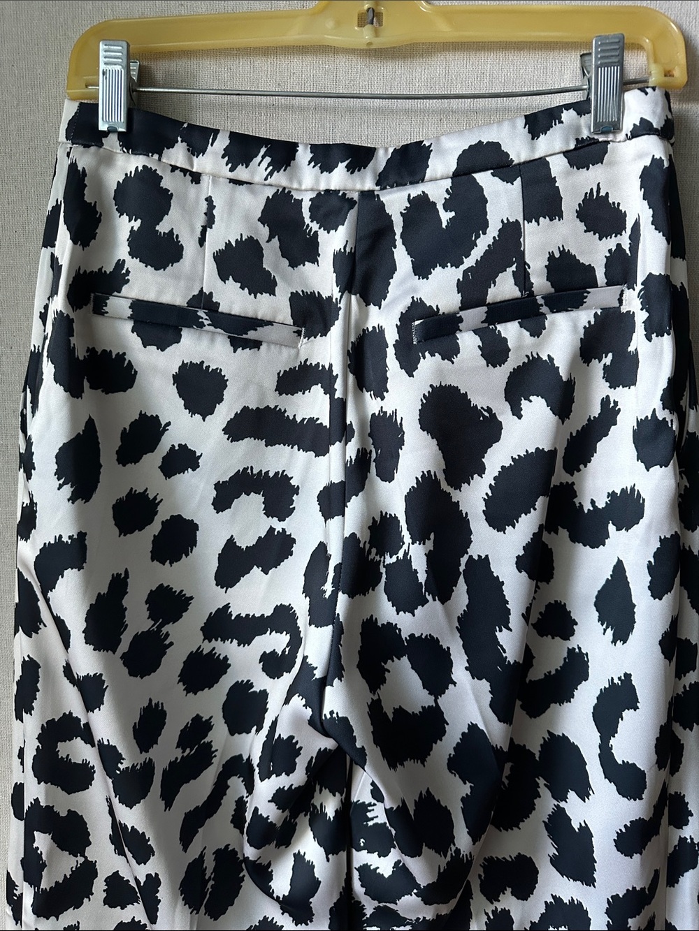 H&M Black & White Animal Print Pull-On Pants - Picture 4 of 5